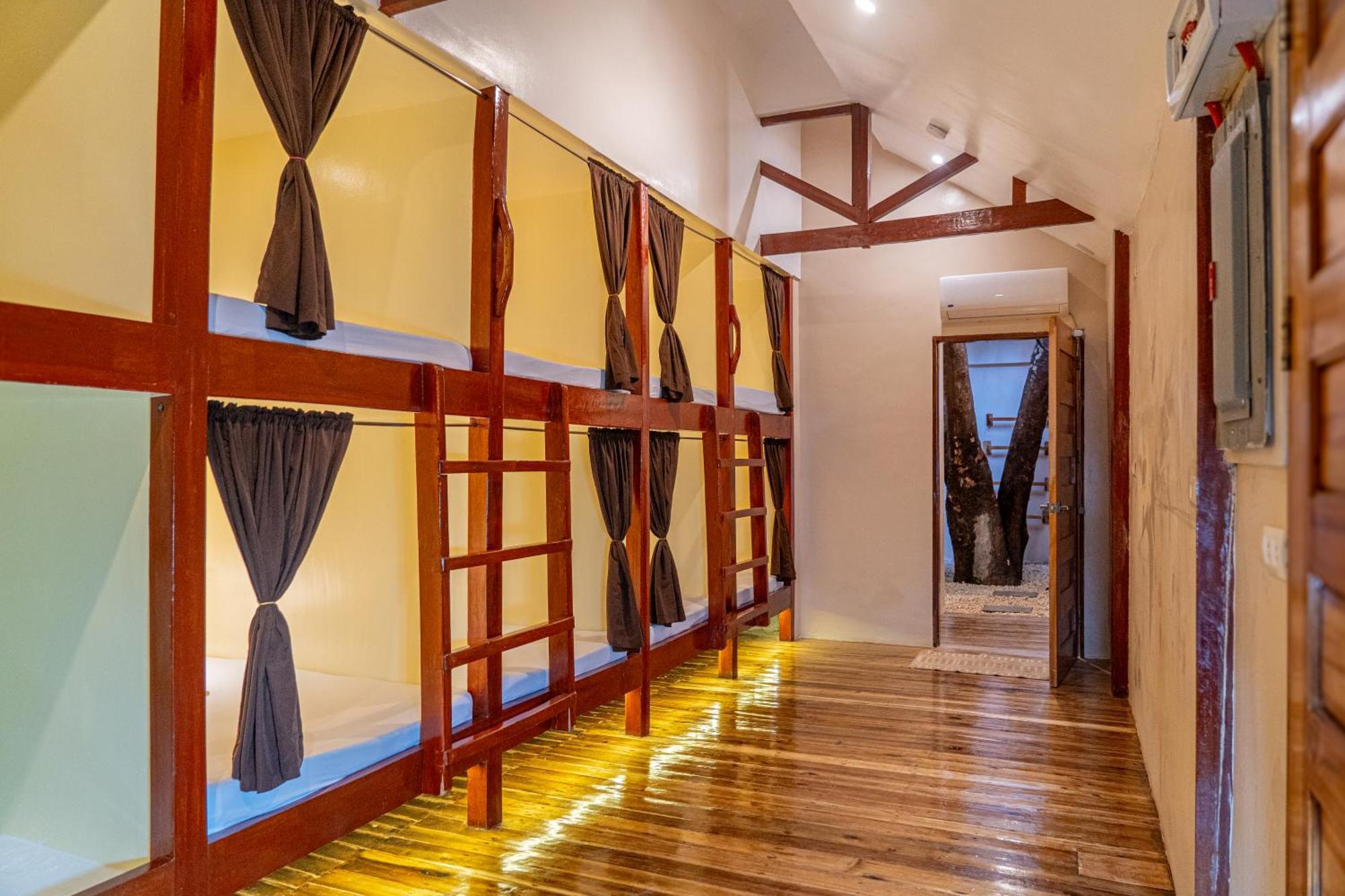 Cocorico Hostel Сан-Висенте Экстерьер фото